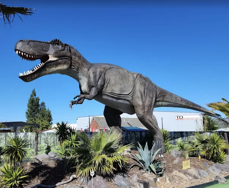 Jurassic Adventure: Mini Golf, Dino Dig, Maze